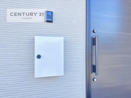 その他現地　郵便ポスト付きで不在時でも荷物が受け取れてとっても便利！
家にいなきゃいけないストレス回避！再配達の手間が省けます！