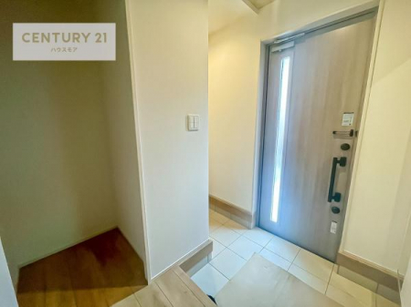 ց@֎[[Ă̂ŁA֎肪XbLЕtqɌC̒uɍ܂I