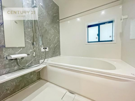 @l͋̕C̃oX[́AoĂăoX^C[I
d撣Ă邲JɂD݂̓̓܂āAył݂Ă͂ł傤H
