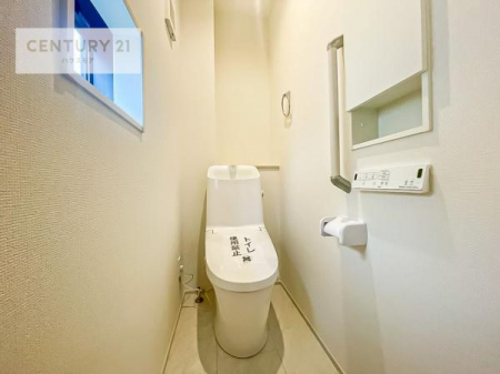 gC@1E2KɃgC܂I̖Zԑт҂ɂ݂łˁBƂ̂gCłꂪ₷łI