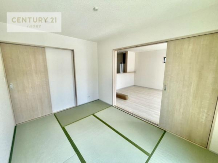 a@^^~̍肪炬^AbNXԁB傫ĴaƂȂĂ܂B{l̐Suav̋ԁB䑐̍YԂ͖̂ЂƎoĂ܂I