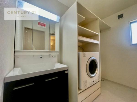 ʑEʏ@Oʋdl̐ʏ́AgȂ݂₷I͎[ɂȂĂ܂BhC[₨ϓЕt̂ŐʑXbLƌ邱Ƃo܂I