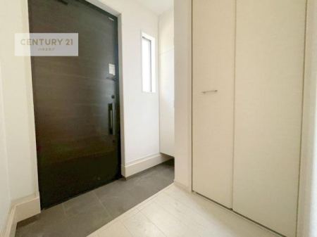 ց@ċAĂĂA܁IȂAD}ĂԂɂȂĂ܂B
邭錺ւłI