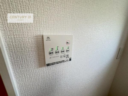 ̑@g[tĂ閣͓IȎdlłI~̓q[gVbN̗\hɂg܂B
J̓ł󕨂̂ŁA󕨂ߍ݂ɂI