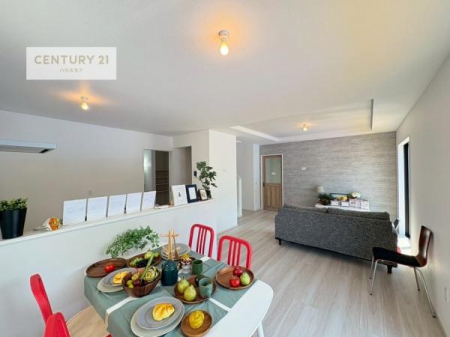 rO@؂ȉƑW܂邩炱LDKɂ͂肽B
qCɏ΂Ȃ瑖ĂpuLƂɂėǂvƎvuԂłB