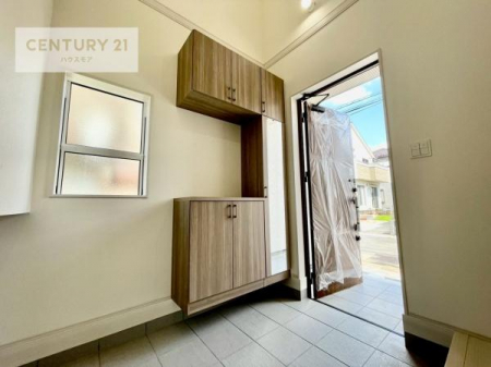 ց@V[Y{bNXtȂ̂ŁAւЕt|₷łI
XbLւŌ˂JuԁÂSnԂo}Ă܂B
