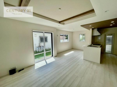 rO@傫ȑ炽Ղ̗z閾邢rOBĴ郊rOŉƑĉ났̎Ԃ߂܂B