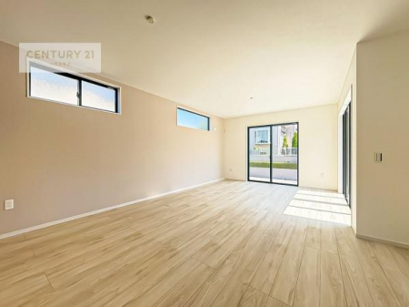 rO@傫ȑ炽Ղ̗z閾邢rOBĴ郊rOŉƑĉ났̎Ԃ߂܂B