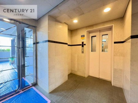 ̑p@Gx[^[̃}VŁAdוxr[J[̈ړKB̐X[YɂȂ܂B