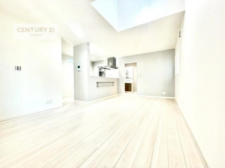 rO@SnǂrO͉ƑRƏW܂܂BƑcR̎ԂłBƑƁAw[Ԃ߂łˁB邭JIȋԂłB