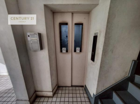 ̑p@Gx[^[̃}VŁAdוxr[J[̈ړKB̐X[YɂȂ܂B