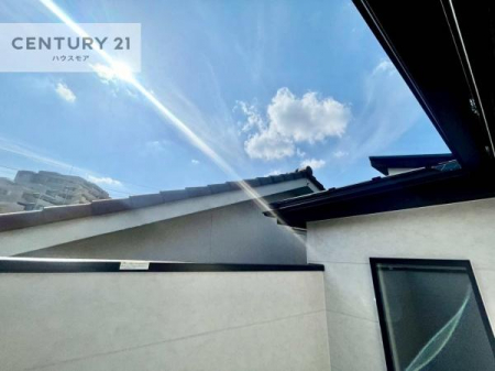 oRj[@zǍDȃoRj[łIꂽɂ͐nJIȎԂy߂܂B