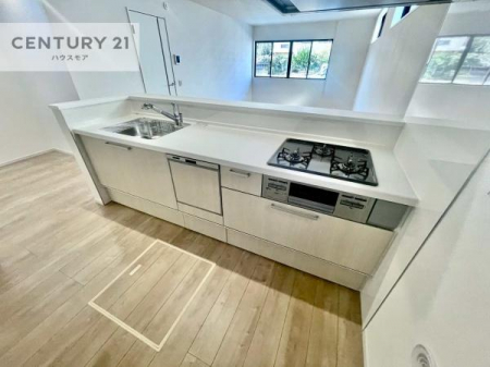 Lb`@lC̑ΖʎVXeLb`̗pĂ܂IƑ̃R~jP[VRƑ݌vłB
qlɂڂ͂̂ŊłˁB[͂܂I