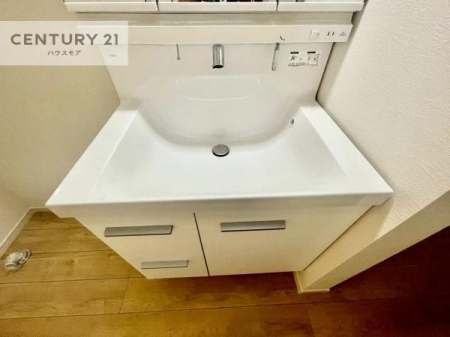 ʑEʏ@[ʑ{ÉA˂ɂ̂łꂪyXIۂĂ܂I
LCȐʏŎ̃`x[Vオ܂ˁI