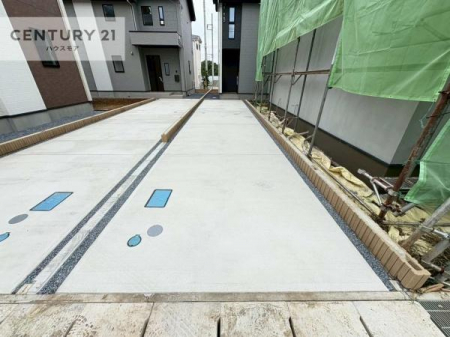 ԏ@ԃXy[X2䕪܂IZJhJ[͂AoCN⎩]ԂȂǂuꏊɍ܂B