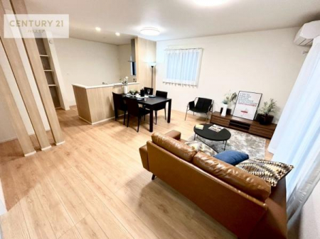 rO@SnǂrO͉ƑRƏW܂܂BƑcR̎ԂłBƑƁAw[Ԃ߂łˁB邭JIȋԂłB