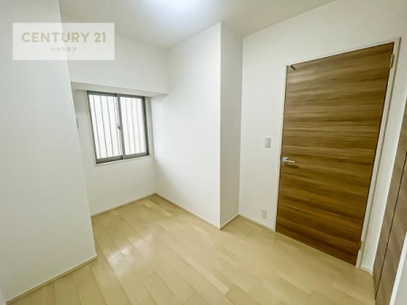 q@|oȂ́Aql̂ƂĂSłI
[Xy[X[Ă̂ŎU炩TbƕЕt܂I