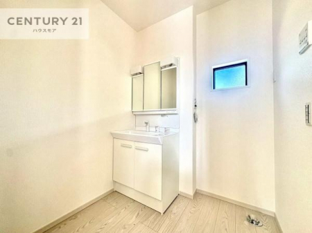 ʑEʏ@Oʋdl̐ʏ́AgȂ݂₷I͎[ɂȂĂ܂BhC[₨ϓЕt̂ŐʑXbLƌ邱Ƃo܂I