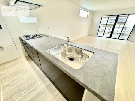 Lb`@lC̑ΖʎVXeLb`̗pĂ܂IƑ̃R~jP[VRƑ݌vłB
qlɂڂ͂̂ŊłˁB[͂܂I