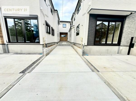 ԏ@ԃXy[X2䕪܂IZJhJ[͂AoCN⎩]ԂȂǂuꏊɍ܂B