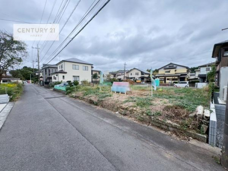 ԏ@ԃXy[X3䕪܂IZJhJ[͂AoCN⎩]ԂȂǂuꏊɍ܂B