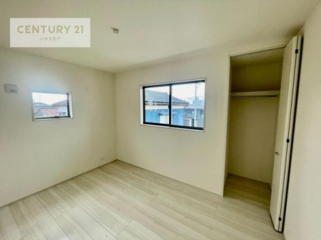 m@[Xy[XĂ܂IXbLڂ鎖ł܂ˁB
ƋI΂ȂVvȃfUCׁ̈AƋI΂Cɓ̋ԍ肪łłˁB