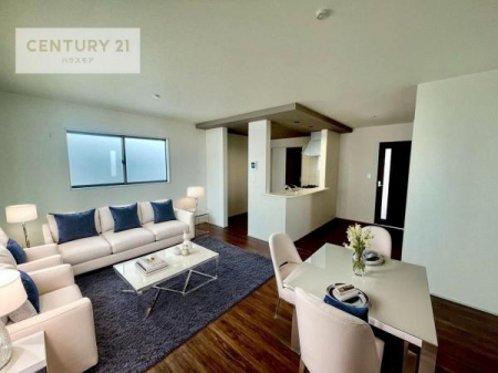 rO@ƋCGp[XłBSnǂrO͉ƑRƏW܂܂BƑcR̎ԂłBƑƁAw[Ԃ߂łˁB邭JIȋԂłB