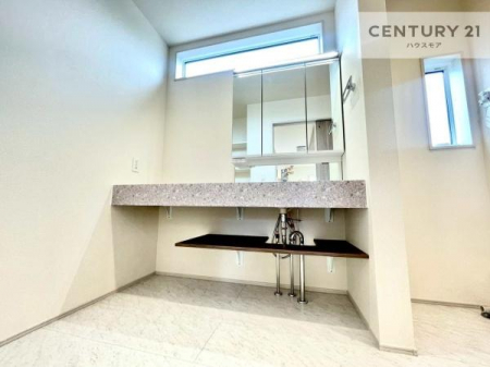 ʑEʏ@t̖邢ʎłICɓւłĐɕۂƂł܂IRނ̂łς̎dオǂȂ܂ˁI