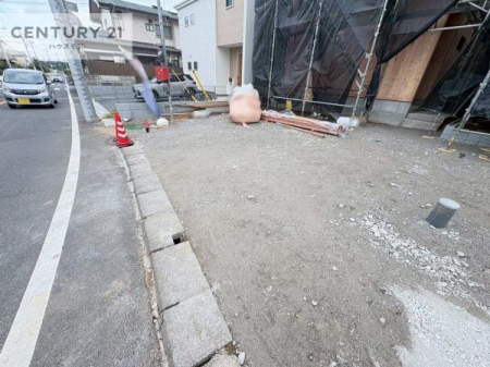 ԏ@ԃXy[X2䕪܂IZJhJ[͂AoCN⎩]ԂȂǂuꏊɍ܂B