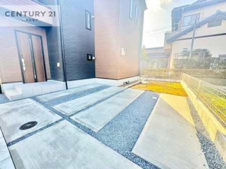 ԏ@ԃXy[X3䕪܂IZJhJ[͂AoCN⎩]ԂȂǂuꏊɍ܂BynwJÒz