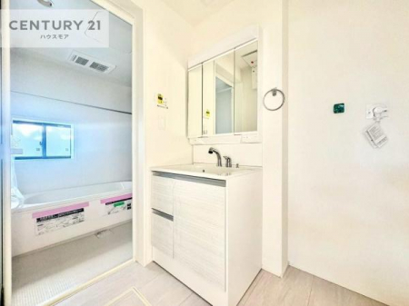 ʑEʏ@gȂ𐮂ʏ́A厖łI̐̂镵͋CoIC悭g܂BLXXy[XłˁIynwJÒz
