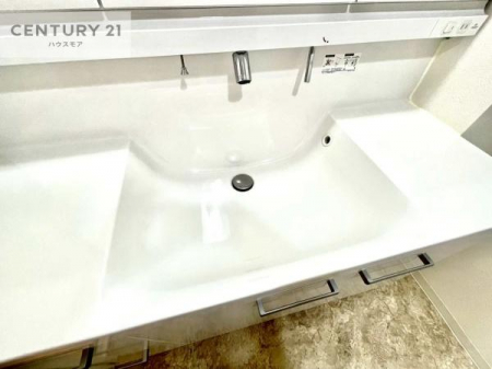 ʑEʏ@[ʑ{ÉA˂ɂ̂łꂪyXIۂĂ܂I
LCȐʏŎ̃`x[Vオ܂ˁI