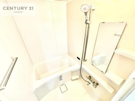 @Ƃ̂oX[IKȃoX^C܂I
1̔ƖĂfGȃN[[VԂɂȂ肻łˁB