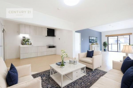 rO@ƋCGp[XłBSnǂrO͉ƑRƏW܂܂BƑcR̎ԂłBƑƁAw[Ԃ߂łˁB邭JIȋԂłB