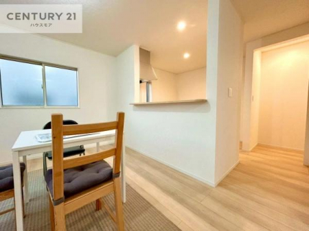 rO@LX_CjOXy[XI肨HB΂yԂ߂܂BX̔܂I