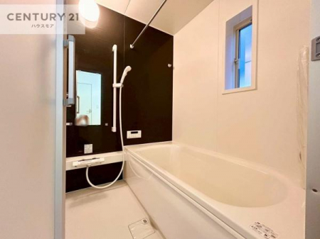 @LXoXň̔tbVBL΂̂ŁAɂƐZ܂ˁĨoX^Cy݂ɂȂ܂B