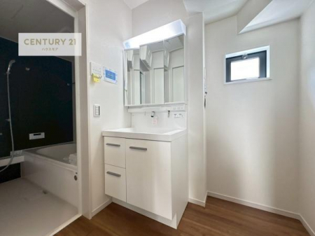 ʑEʏ@Oʋdl̐ʏ́AgȂ݂₷I͎[ɂȂĂ܂BhC[₨ϓЕt̂ŐʑXbLƌ邱Ƃo܂I