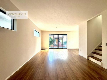 rO@傫ȑ炽Ղ̗z閾邢rOBĴ郊rOŉƑĉ났̎Ԃ߂܂B