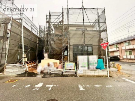 ԏ@ԃXy[X2䕪܂IZJhJ[͂AoCN⎩]ԂȂǂuꏊɍ܂B