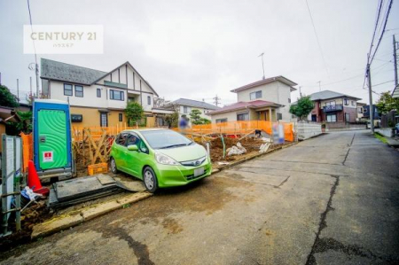 ԏ@ԃXy[X2䕪܂IZJhJ[͂AoCN⎩]ԂȂǂuꏊɍ܂B