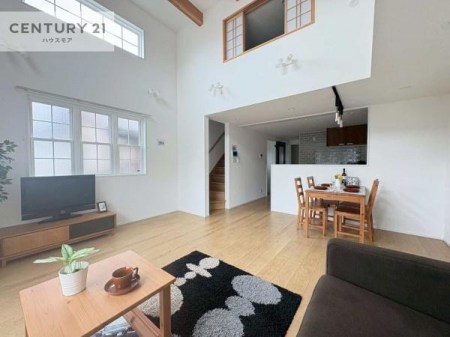 rO@؂ȉƑW܂邩炱LDKɂ͂肽B
qCɏ΂Ȃ瑖ĂpuLƂɂėǂvƎvuԂłB