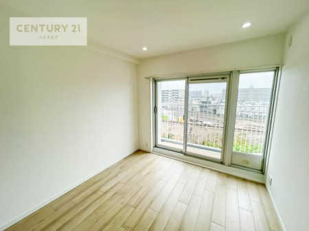 m@oRj[ɖʂĂmłB邭肪ACł܂INāAOɏoĔwLт[ċzǂ}邱ƂołˁI