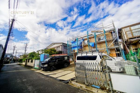 ԏ@ԃXy[X3䕪܂IZJhJ[͂AoCN⎩]ԂȂǂuꏊɍ܂B