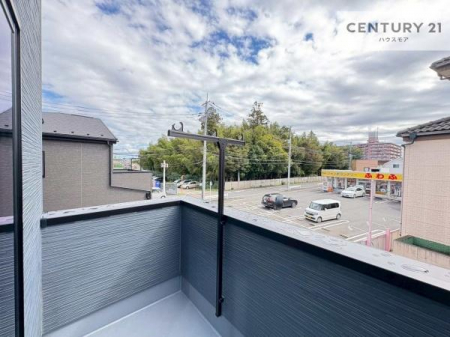 Z˂̒]ʐ^@ꂽɂ͐nJIȎԂy߂܂BC̗ǂʂ蔲X݂łI
