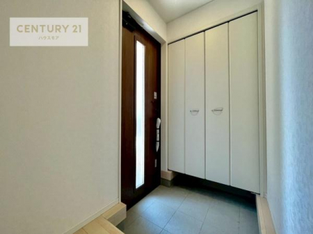 ց@V[Y{bNXtȂ̂ŁAւЕt|₷łI
XbLւŌ˂JuԁÂSnԂo}Ă܂B