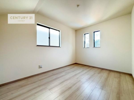 \z}()@邭ʂ̗ǂłBuVvvɃfUCꂽBRx̂ŉƋ⃌CAEgłD݂̋Ԃnグ܂BxAnɂĂmFBidlj