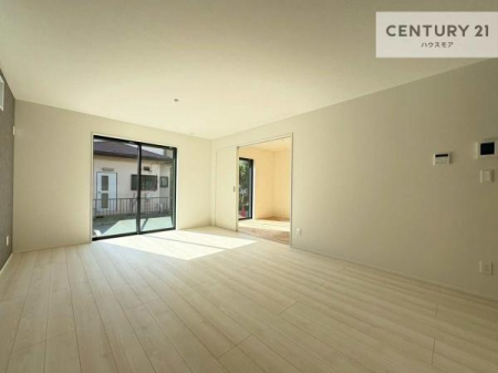 rO@傫ȑ炽Ղ̗z閾邢rOBĴ郊rOŉƑĉ났̎Ԃ߂܂B