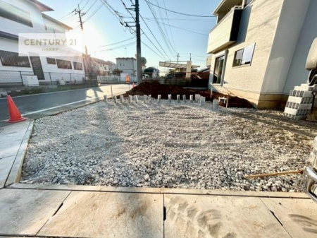 ԏ@ԃXy[X3䕪܂IZJhJ[͂AoCN⎩]ԂȂǂuꏊɍ܂B