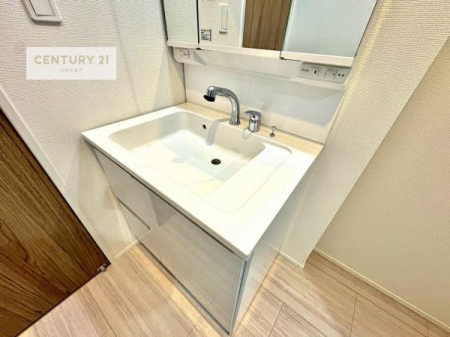 ʑEʏ@[ʑ{ÉA˂ɂ̂łꂪyXIۂĂ܂I
LCȐʏŎ̃`x[Vオ܂ˁI