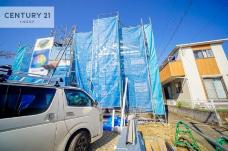 ԏ@ԃXy[X2䕪܂IZJhJ[͂AoCN⎩]ԂȂǂuꏊɍ܂B